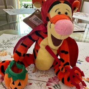 Disney Halloween Devil Tigger 9" Beanie New With Tag